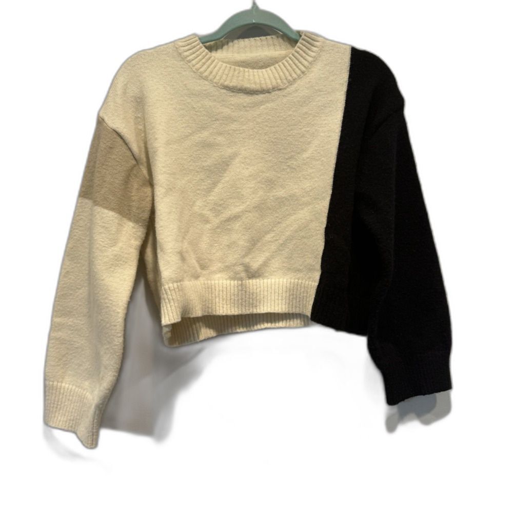 Sweater Tight Thick Knit Pullover Cream Black Color Block Warm Women sz Small